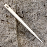 Runde Knochennadel mittel